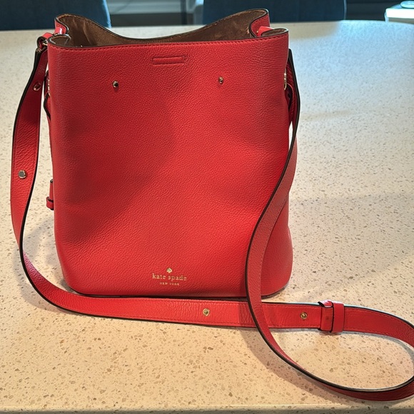 Kate Spade large bucket bag - Picture 4 of 4